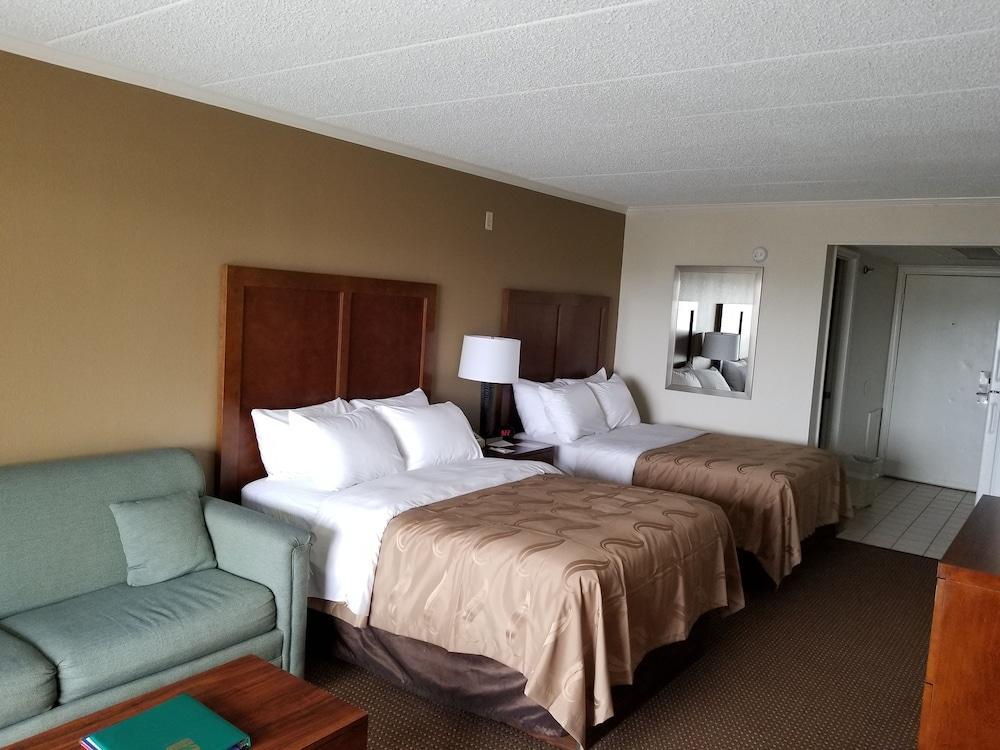 Quality Inn & Suites Oceanblock آوشين سيتي المظهر الخارجي الصورة