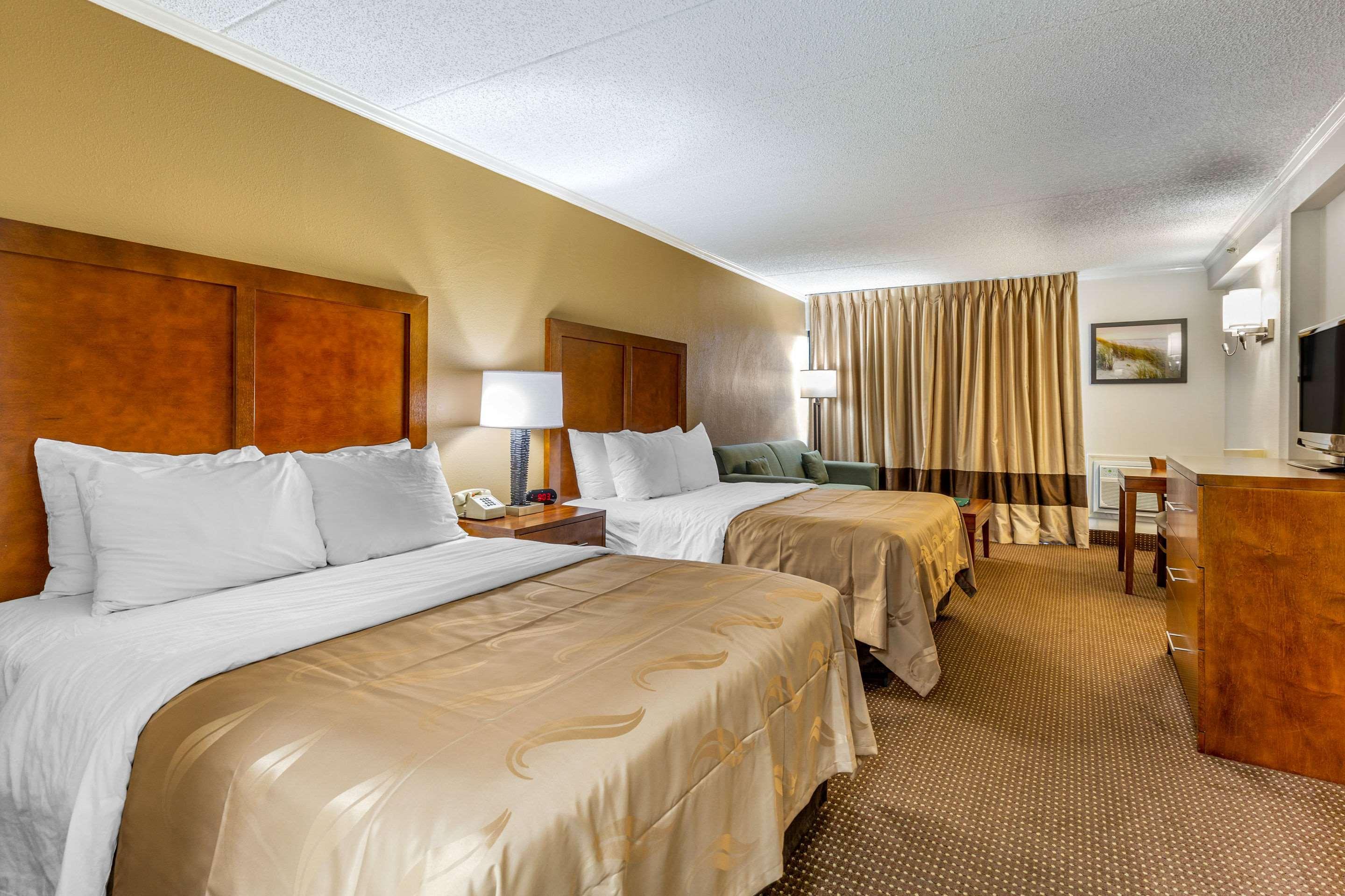 Quality Inn & Suites Oceanblock آوشين سيتي المظهر الخارجي الصورة