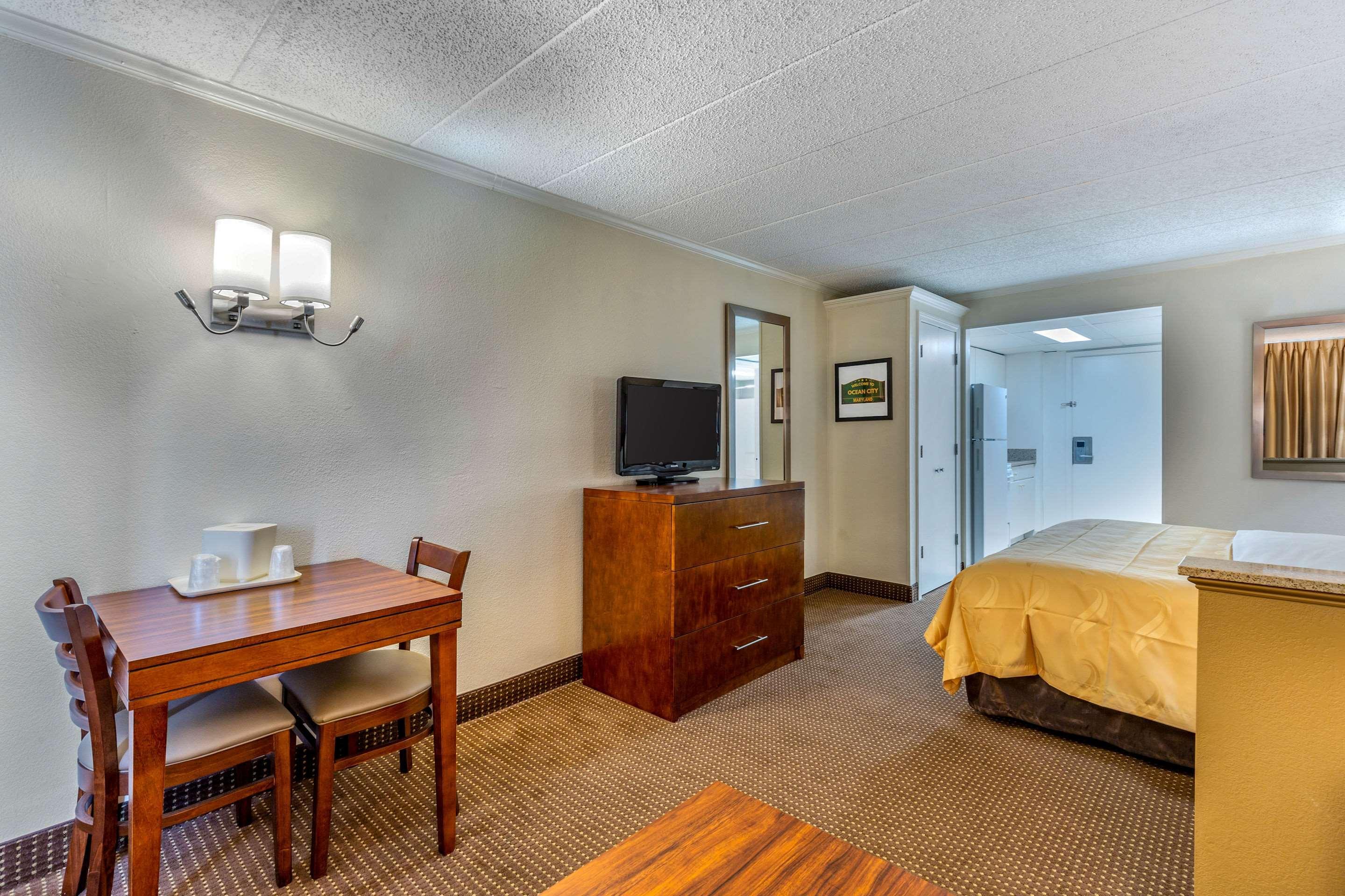 Quality Inn & Suites Oceanblock آوشين سيتي المظهر الخارجي الصورة