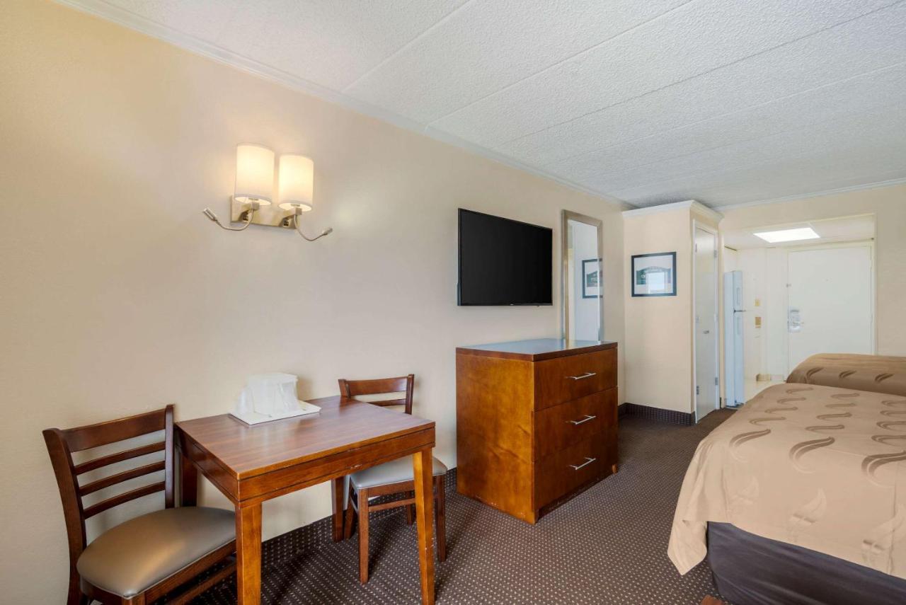 Quality Inn & Suites Oceanblock آوشين سيتي المظهر الخارجي الصورة