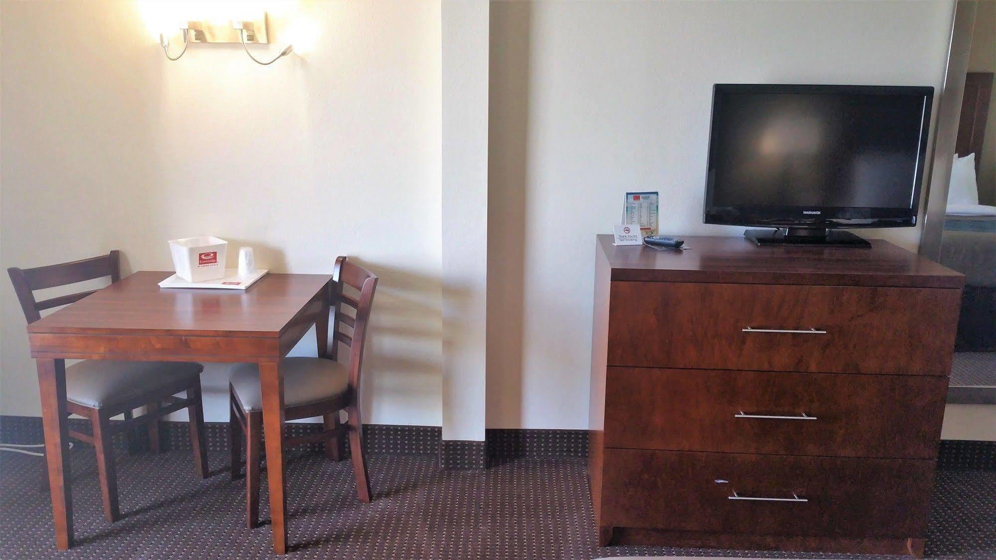 Quality Inn & Suites Oceanblock آوشين سيتي المظهر الخارجي الصورة