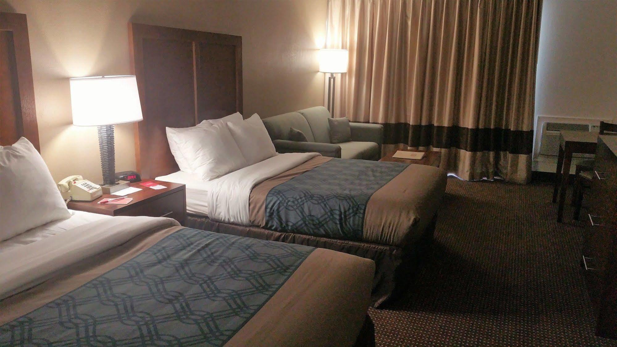 Quality Inn & Suites Oceanblock آوشين سيتي المظهر الخارجي الصورة