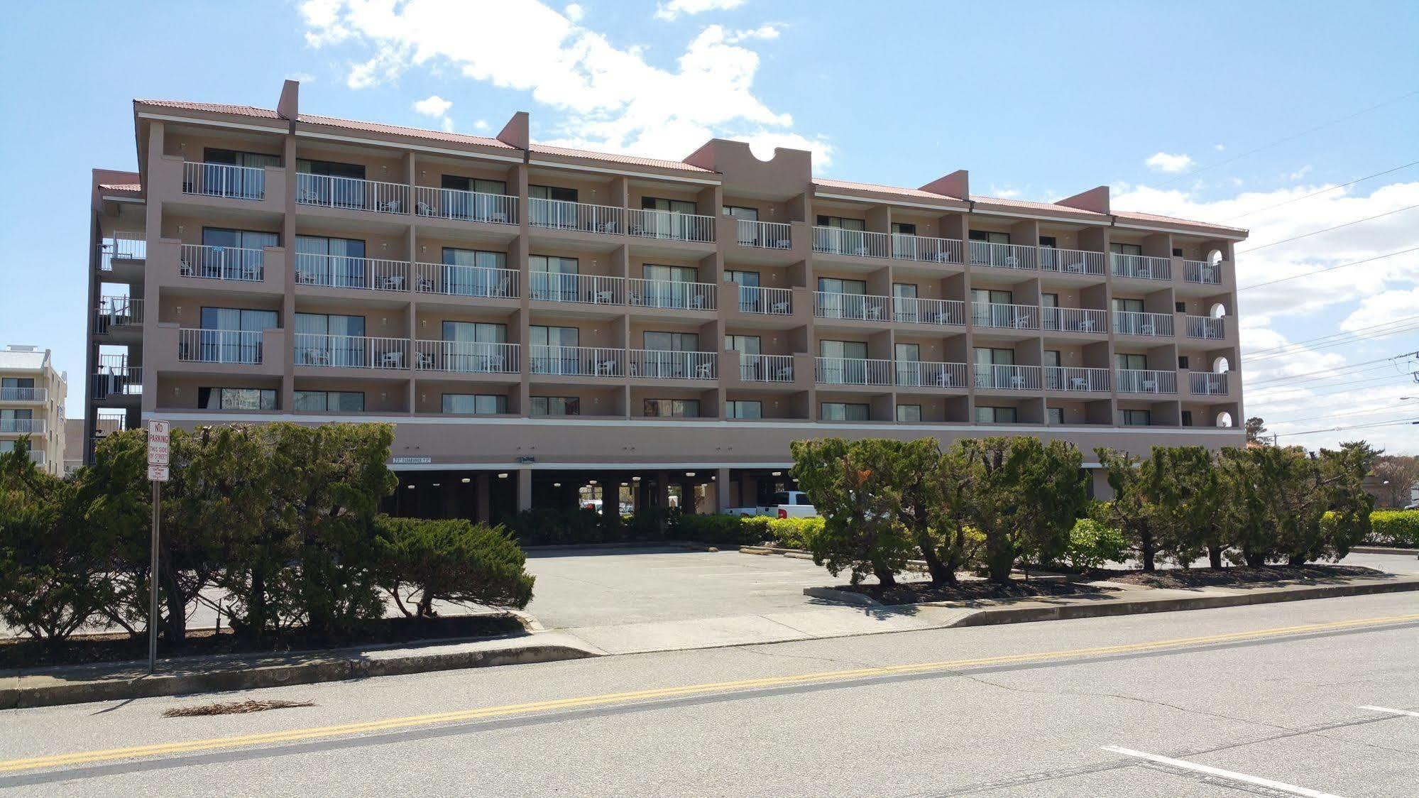 Quality Inn & Suites Oceanblock آوشين سيتي المظهر الخارجي الصورة
